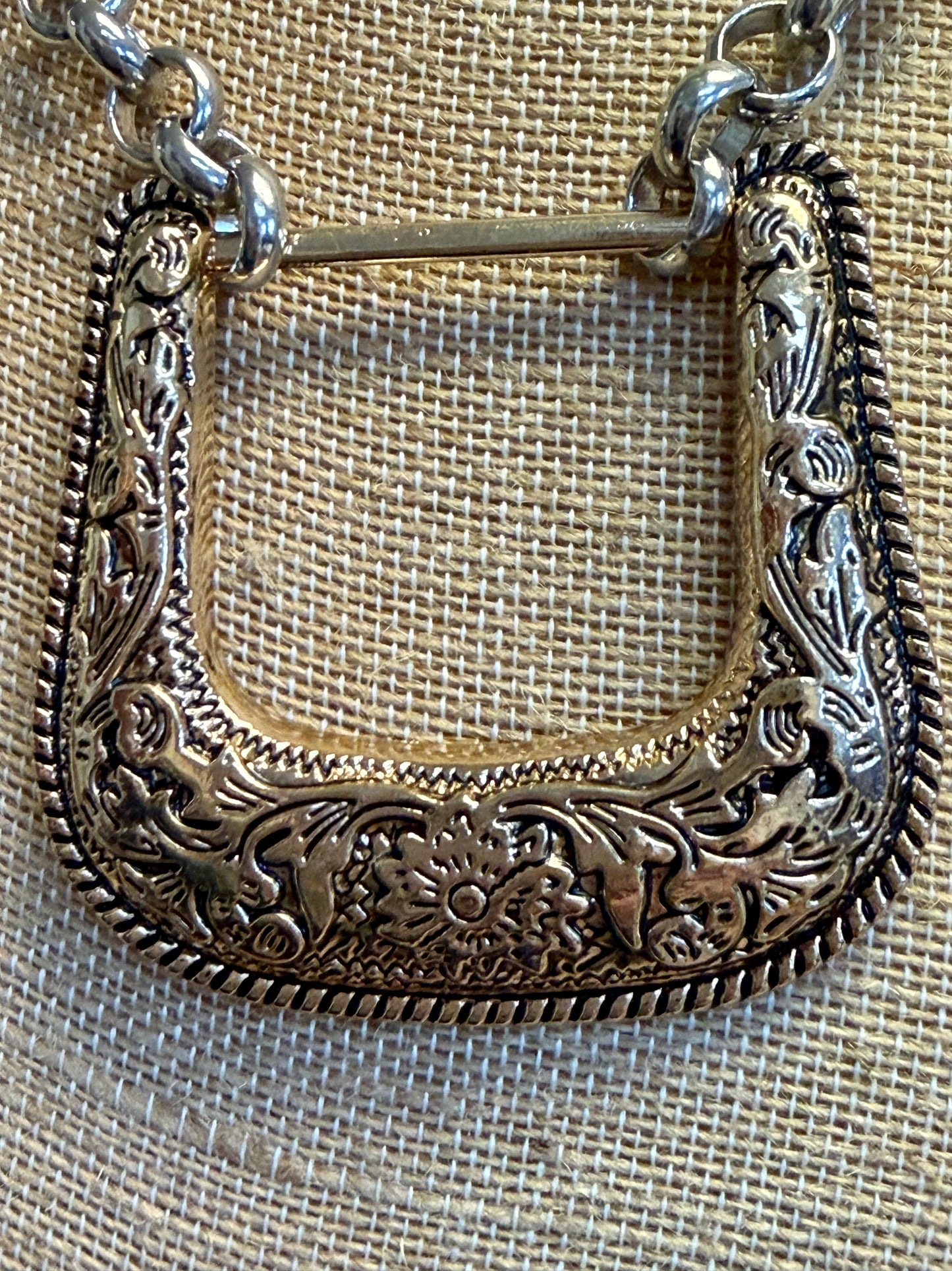 Buckle w Chain Necklace