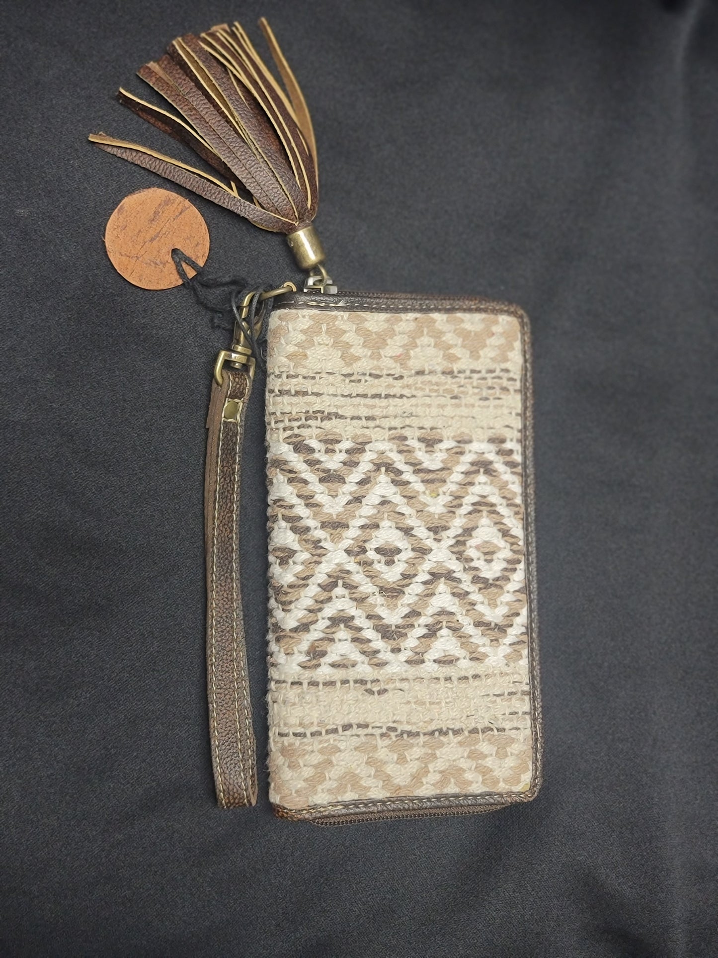 Myra Bags, Era Woven Wallet