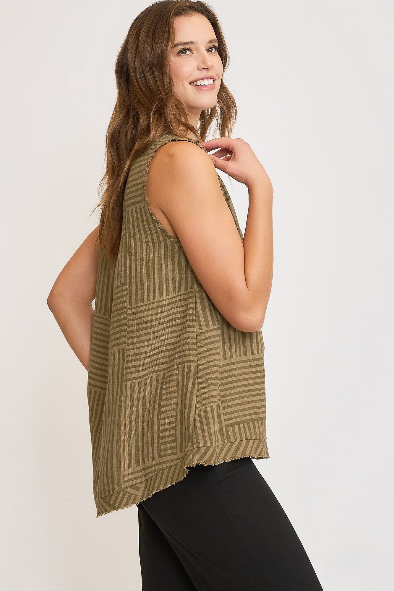Everlee Fray Hem Sleeveless Top