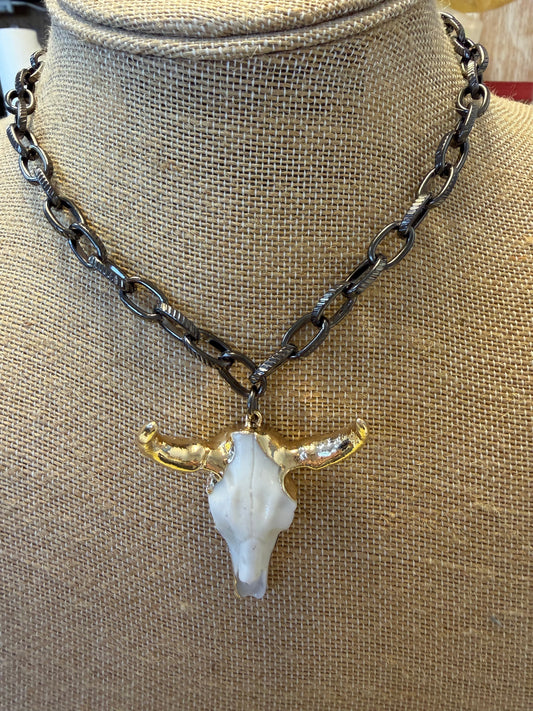 Cow Skull Short Chain Necklace