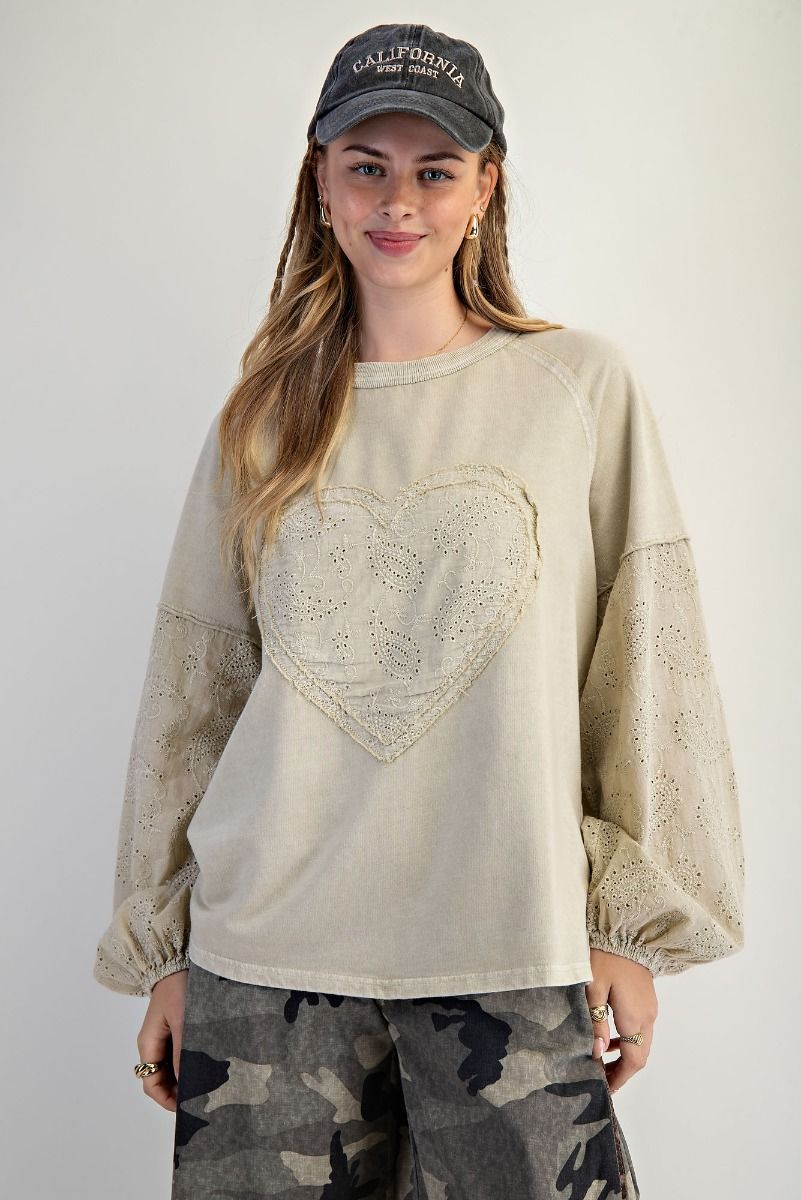 Sallie Emb Sleeve Heart Top
