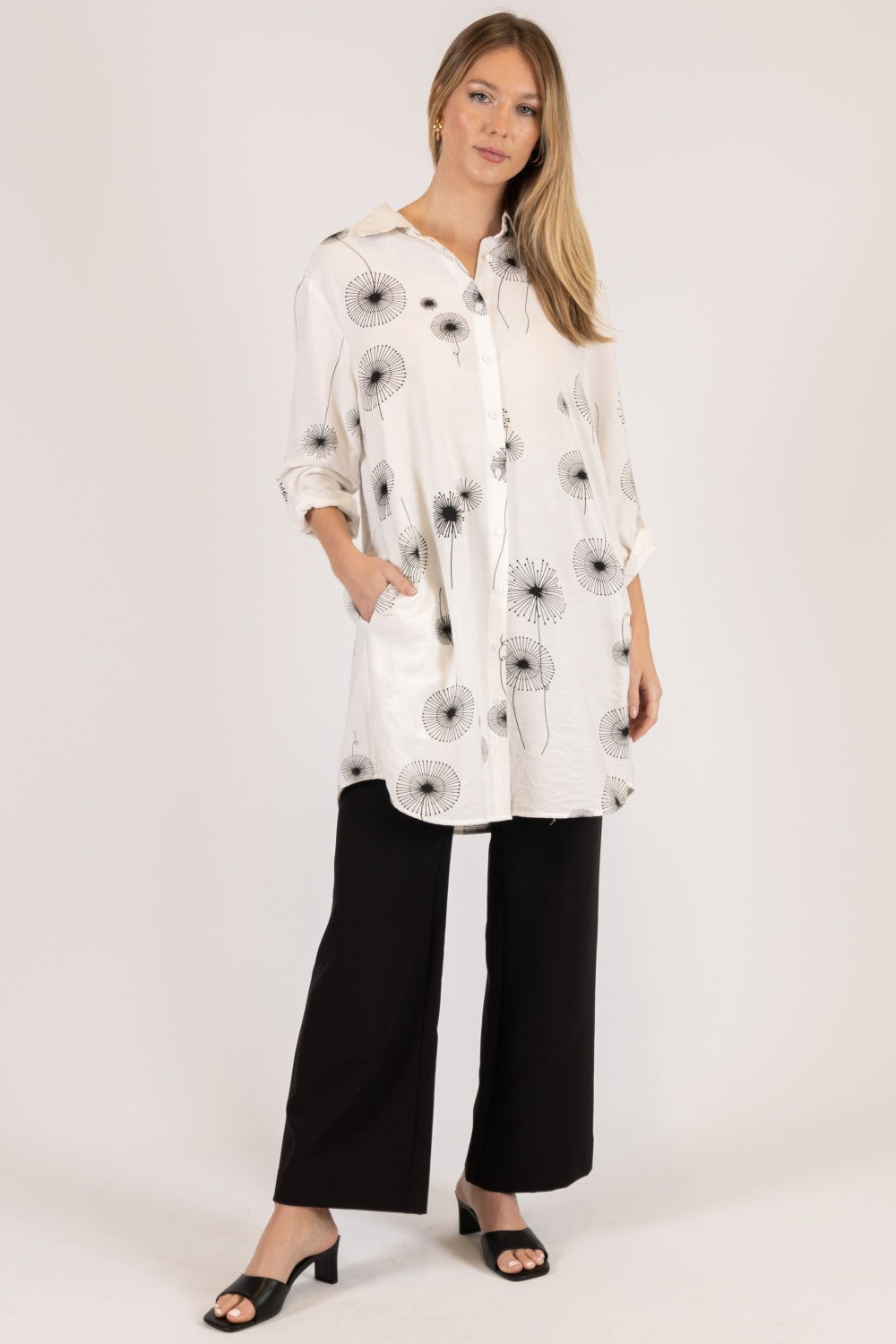 Beth Classic Print  Woven Button Up Tunic, White/Black